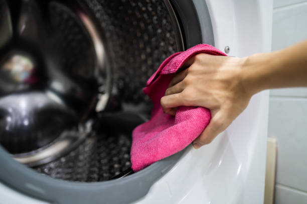 Best Dehumidification Services  in Hettinger, ND